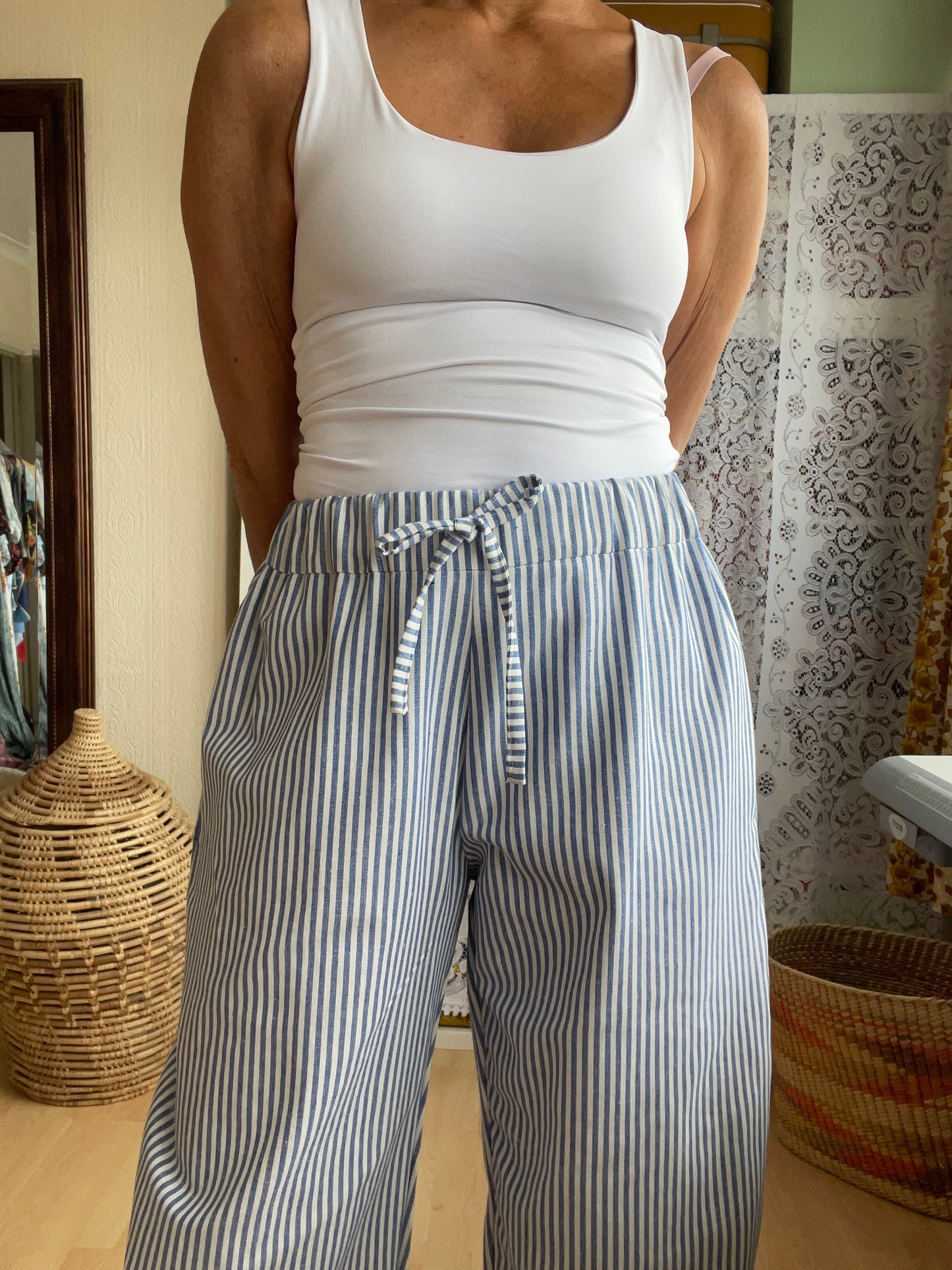 Halo Pants Size 12-14