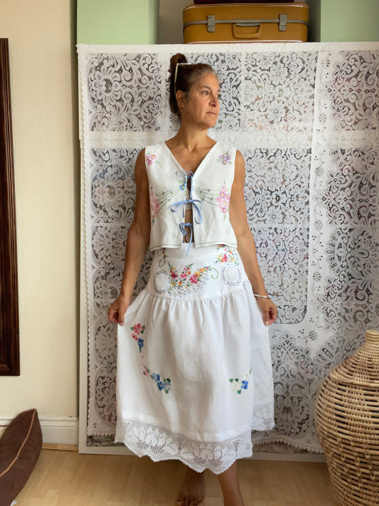 Cross back skirt size 8-14