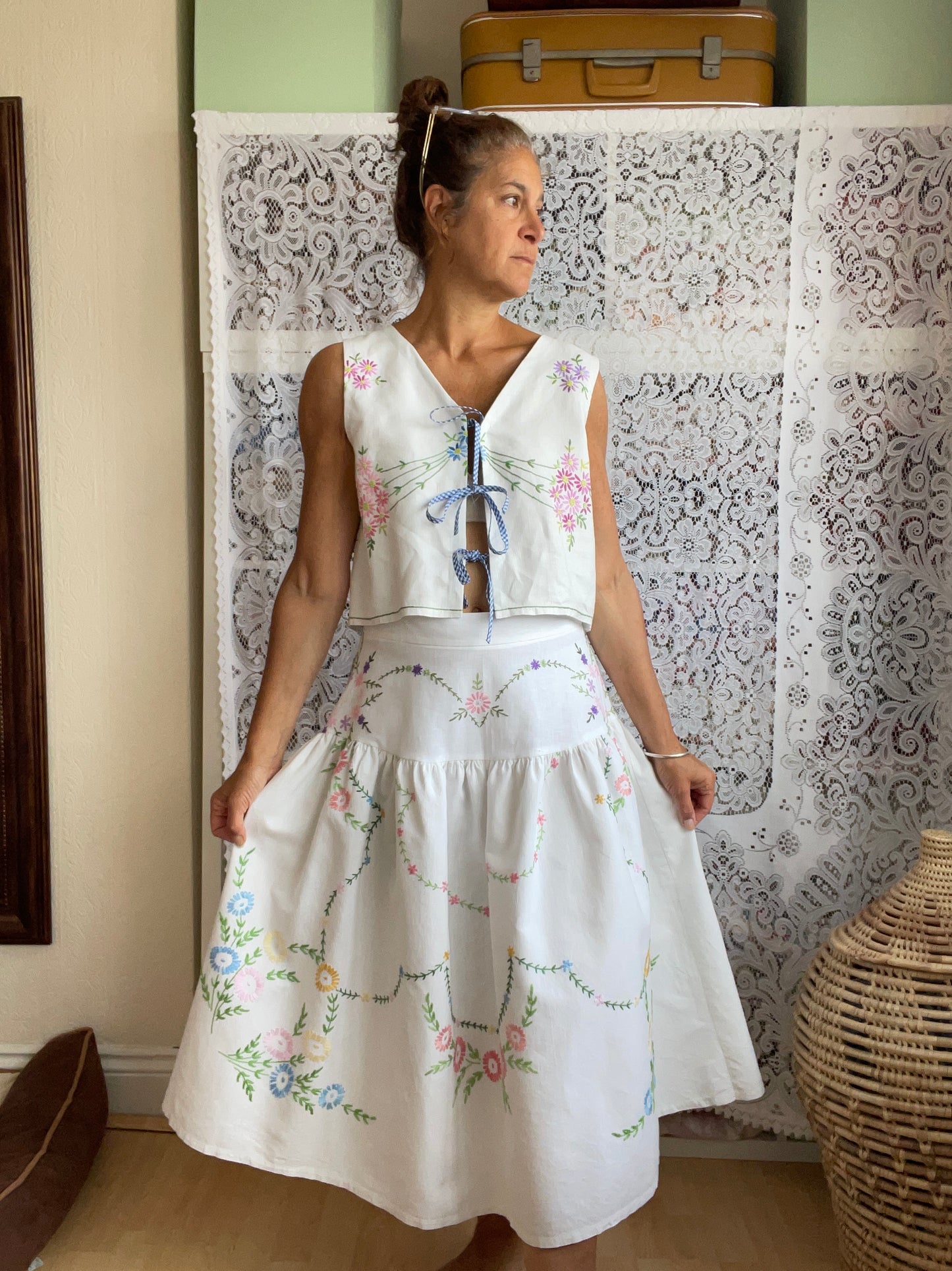 Cross back skirt size 12-18