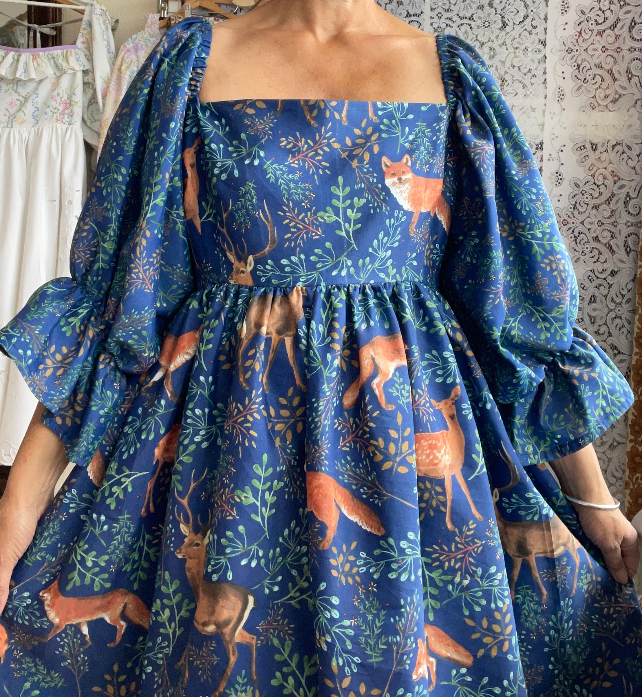Custom dress shop – Lofty Frocks